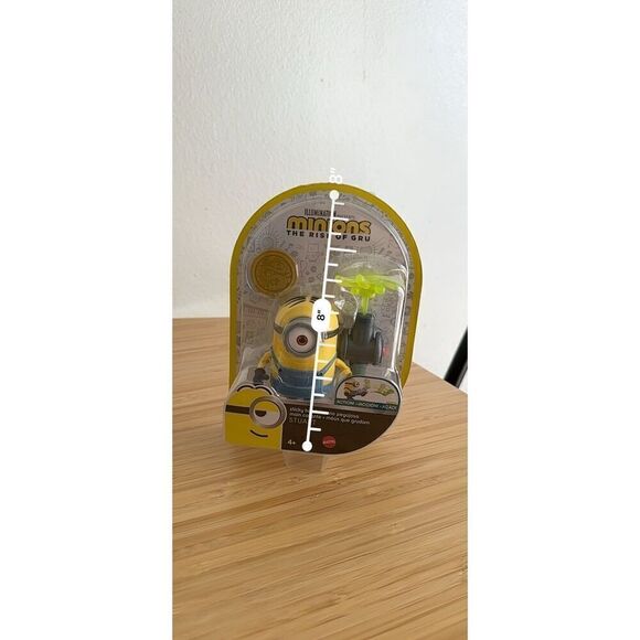 Minions The Rise of Gru Stuart Sticky Hand Action Figure - Picture 4 of 6